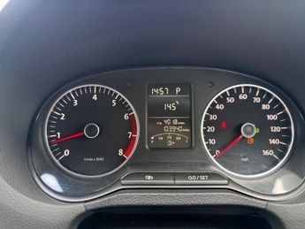 VOLKSWAGEN POLO 1.4 SE Hatchback 5dr Petrol DSG Euro 5 (85 ps)