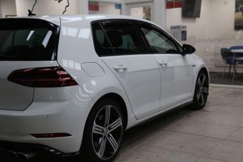 VOLKSWAGEN GOLF 2.0 TSI BlueMotion Tech R Hatchback 5dr Petrol DSG 4Motion Euro 