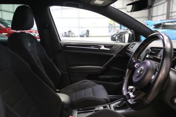 VOLKSWAGEN GOLF 2.0 TSI BlueMotion Tech R Hatchback 5dr Petrol DSG 4Motion Euro 
