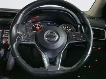 NISSAN QASHQAI 1.3 DIG-T N-Connecta SUV 5dr Petrol DCT Auto Euro 6 (s/s) (160 p