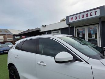 JAGUAR F-PACE 2.0 D180 Prestige SUV 5dr Diesel Auto AWD Euro 6 (s/s) (180 ps)