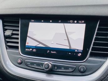 VAUXHALL GRANDLAND X 1.6 13.2kWh Ultimate Nav SUV 5dr Petrol Plug-in Hybrid Auto 4WD 