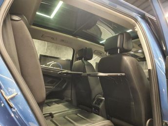 VOLKSWAGEN TIGUAN ALLSPACE 2.0 TDI SEL SUV 5dr Diesel DSG 4Motion Euro 6 (s/s) (190 ps)