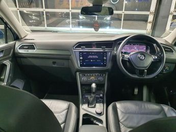 VOLKSWAGEN TIGUAN ALLSPACE 2.0 TDI SEL SUV 5dr Diesel DSG 4Motion Euro 6 (s/s) (190 ps)