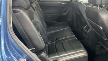 VOLKSWAGEN TIGUAN ALLSPACE 2.0 TDI SEL SUV 5dr Diesel DSG 4Motion Euro 6 (s/s) (190 ps)