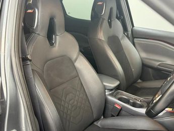 NISSAN JUKE 1.0 DIG-T Tekna SUV 5dr Petrol DCT Auto Euro 6 (s/s) (114 ps)