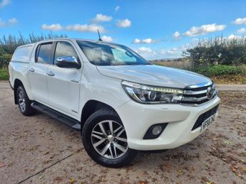 Toyota Hi Lux 2.4 D-4D Invincible Pickup Double Cab 4dr Diesel Manual 4WD Euro
