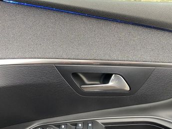 PEUGEOT 3008 1.6 THP GT Line SUV 5dr Petrol EAT Euro 6 (s/s) (165 ps)