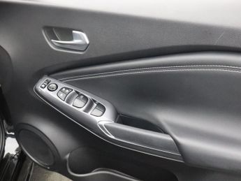 NISSAN JUKE 1.0 DIG-T N-Connecta SUV 5dr Petrol DCT Auto Euro 6 (s/s) (114 p