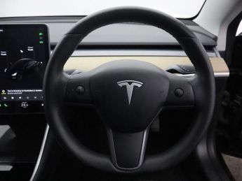 TESLA Model 3 (Dual Motor) Long Range Saloon 4dr Electric Auto 4WDE (346 ps)