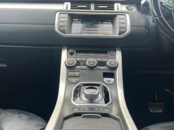 LAND ROVER RANGE ROVER EVOQUE 2.2 SD4 Pure Tech SUV 5dr Diesel Auto 4WD Euro 5 (s/s) (190 ps)