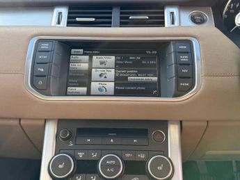 LAND ROVER RANGE ROVER EVOQUE 2.2 eD4 Pure Tech SUV 5dr Diesel Manual FWD Euro 5 (s/s) (150 ps