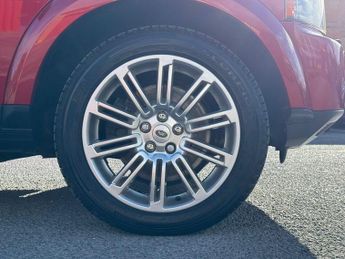 LAND ROVER DISCOVERY 4 3.0 SD V6 XS SUV 5dr Diesel Auto 4WD Euro 5 (255 bhp)