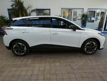 MG Mg4 64kWh Trophy Long Range Hatchback 5dr Electric Auto (203 ps)