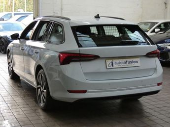SKODA OCTAVIA 1.4 TSI iV 13kWh SE Technology Estate 5dr Petrol Plug-in Hybrid 