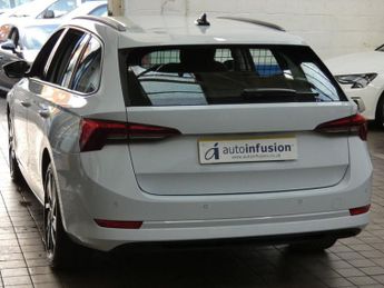 SKODA OCTAVIA 1.4 TSI iV 13kWh SE Technology Estate 5dr Petrol Plug-in Hybrid 