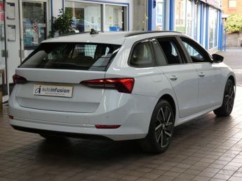 SKODA OCTAVIA 1.4 TSI iV 13kWh SE Technology Estate 5dr Petrol Plug-in Hybrid 