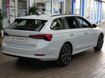 SKODA OCTAVIA 1.4 TSI iV 13kWh SE Technology Estate 5dr Petrol Plug-in Hybrid 