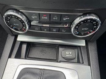 MERCEDES-BENZ C-CLASS 2.1 C250 CDI BlueEfficiency AMG Sport Coupe 2dr Diesel G-Tronic+