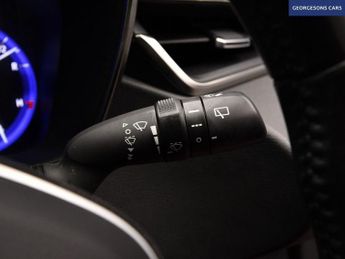 TOYOTA COROLLA 1.8 VVT-h GPF Icon Tech Hatchback 5dr Petrol Hybrid CVT Euro 6 (