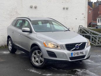 VOLVO XC60 2.4 D5 SE SUV 5dr Diesel Geartronic AWD Euro 5 (215 ps)