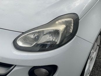 VAUXHALL ADAM 1.4 16v White Edition Hatchback 3dr Petrol Manual Euro 5 (87 ps)