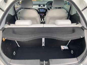 VAUXHALL ADAM 1.4 16v White Edition Hatchback 3dr Petrol Manual Euro 5 (87 ps)