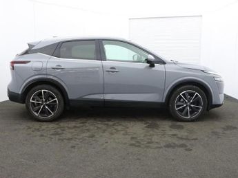 NISSAN QASHQAI 1.3 DIG-T MHEV Tekna SUV 5dr Petrol Hybrid XTRON Euro 6 (s/s) (1
