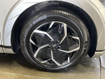 HYUNDAI IONIQ 5 77kWh Premium Hatchback 5dr Electric Auto (228 ps)