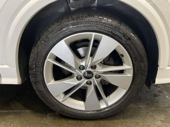 AUDI Q2 1.5 TFSI CoD 35 S line SUV 5dr Petrol S Tronic Euro 6 (s/s) (150