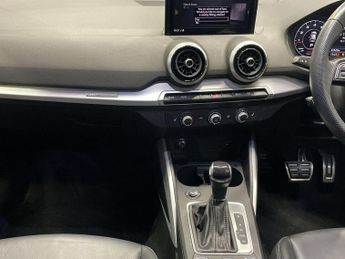 AUDI Q2 1.5 TFSI CoD 35 S line SUV 5dr Petrol S Tronic Euro 6 (s/s) (150