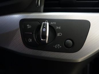 AUDI A4 1.4 TFSI Sport Saloon 4dr Petrol S Tronic Euro 6 (s/s) (150 ps)