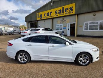 Ford Mondeo 1.5T EcoBoost Zetec Hatchback 5dr Petrol Auto Euro 6 (s/s) (160 