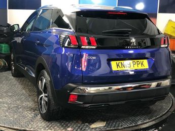 PEUGEOT 3008 1.2 PureTech GPF Allure SUV 5dr Petrol EAT Euro 6 (s/s) (130 ps)