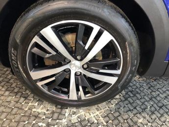 PEUGEOT 3008 1.2 PureTech GPF Allure SUV 5dr Petrol EAT Euro 6 (s/s) (130 ps)