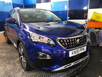 PEUGEOT 3008 1.2 PureTech GPF Allure SUV 5dr Petrol EAT Euro 6 (s/s) (130 ps)