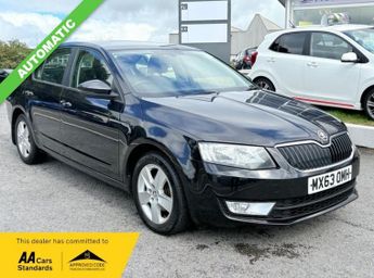 Skoda Octavia 2.0 TDI SE Hatchback 5dr Diesel DSG Euro 5 (s/s) (150 ps)