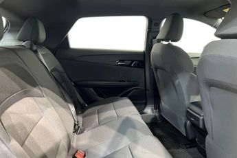 MG MG 4 64kWh SE Long Range Hatchback 5dr Electric Auto (203 ps) Adaptiv