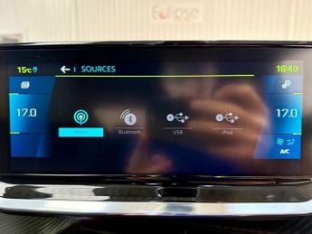 PEUGEOT E-2008 50kWh GT SUV 5dr Electric Auto (136 ps)