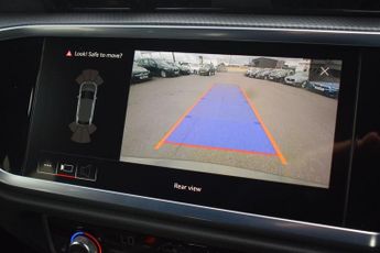 AUDI Q3 1.5 TFSI CoD 35 S line Sportback 5dr Petrol S Tronic Euro 6 (s/s