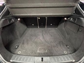 JAGUAR F-PACE 2.0 D180 R-Sport SUV 5dr Diesel Auto Euro 6 (s/s) (180 ps)