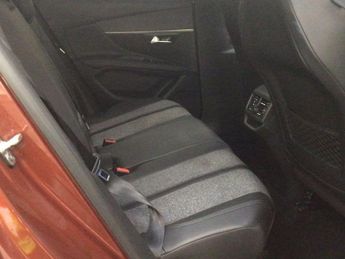 PEUGEOT 3008 1.2 PureTech Allure SUV 5dr Petrol EAT Euro 6 (s/s) (130 ps)