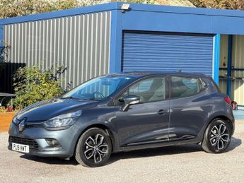 Renault Clio 1.5 Blue dCi Play Hatchback  5dr Diesel Manual Euro 6 (s/s) (85p