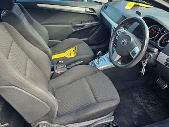 VAUXHALL ASTRA 1.6i SXi Sport Hatch 3dr Petrol Easytronic (156 g/km, 103 bhp)