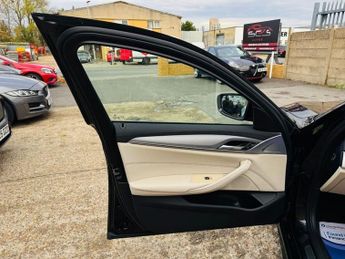 BMW 5 SERIES 2.0 520d M Sport Touring 5dr Diesel Auto Euro 6 (s/s) (190 ps)