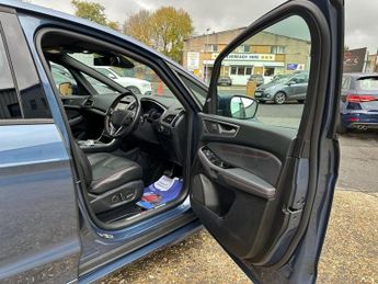 FORD S-MAX 2.5h Duratec ST-Line MPV 5dr Petrol Hybrid CVT Euro 6 (s/s) (190