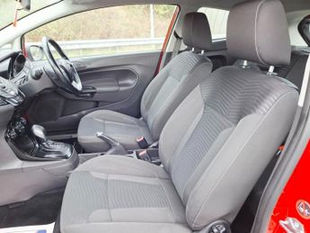 FORD FIESTA 1.6 Zetec Hatchback 3dr Petrol Powershift Euro 5 (105 ps)