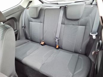 FORD FIESTA 1.6 Zetec Hatchback 3dr Petrol Powershift Euro 5 (105 ps)