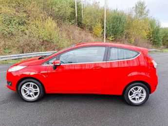 FORD FIESTA 1.6 Zetec Hatchback 3dr Petrol Powershift Euro 5 (105 ps)