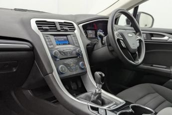 FORD MONDEO 1.6 TDCi ECOnetic Zetec Hatchback 5dr Diesel Manual (s/s) (115 p